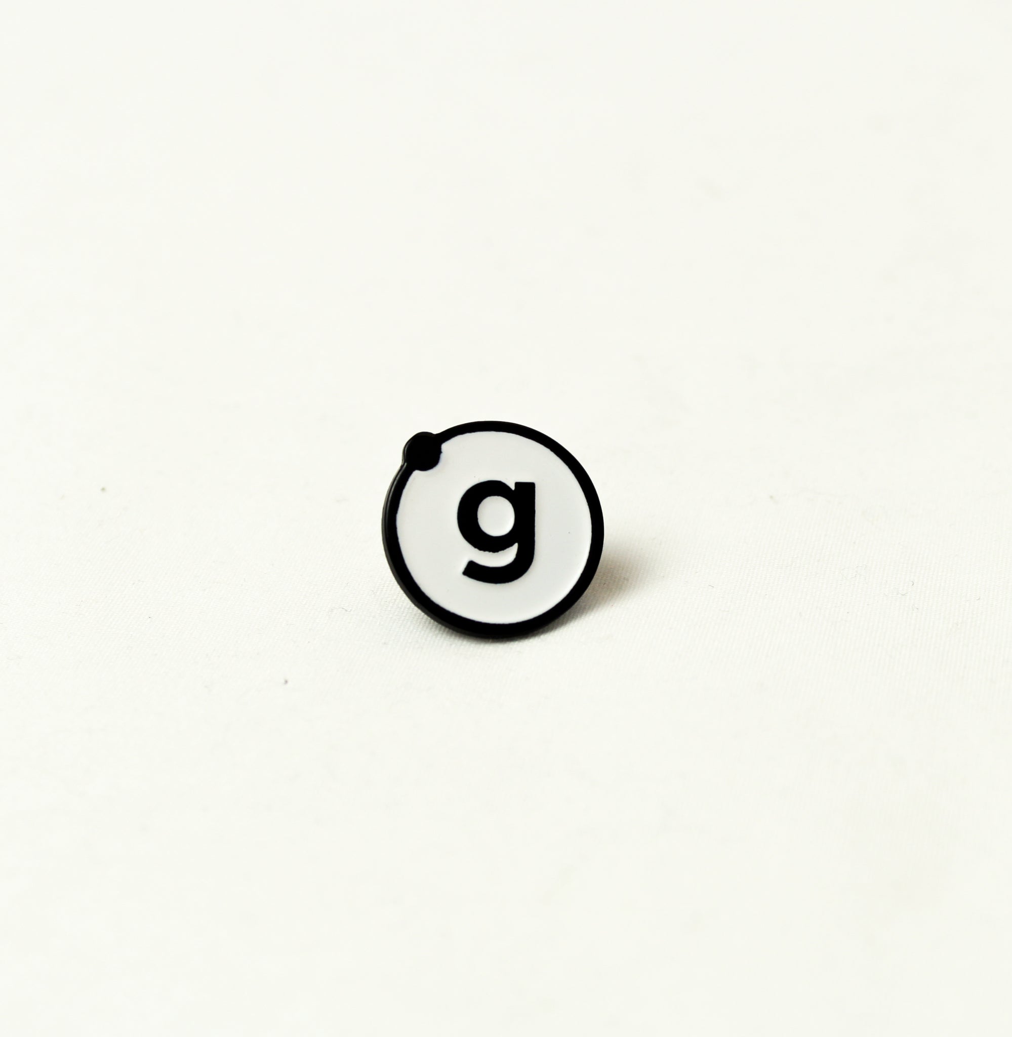 G Note Enamel Pin